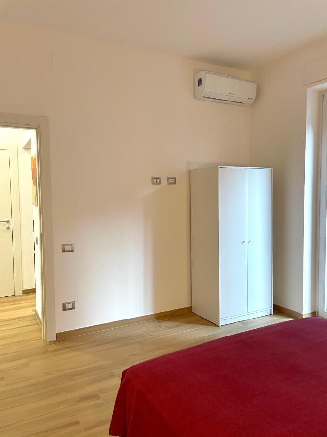 Begonia Casa Vacanze Салерно Екстериор снимка
